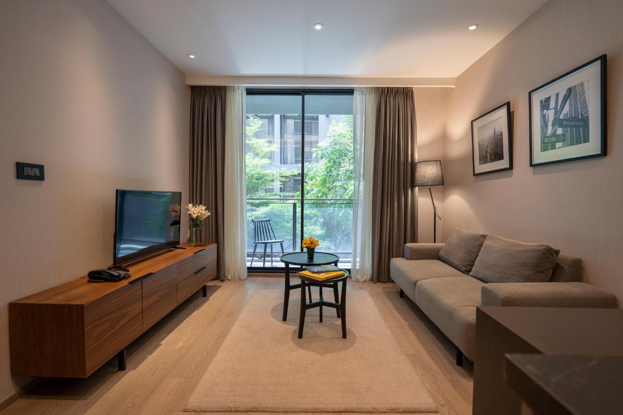 Walton Suites Sukhumvit Bangkok Room photo
