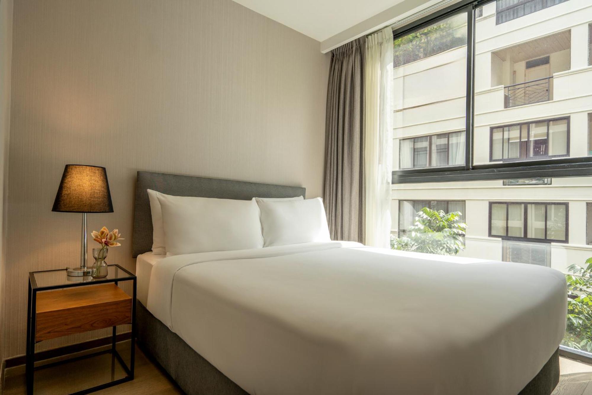 Walton Suites Sukhumvit Bangkok Exterior photo