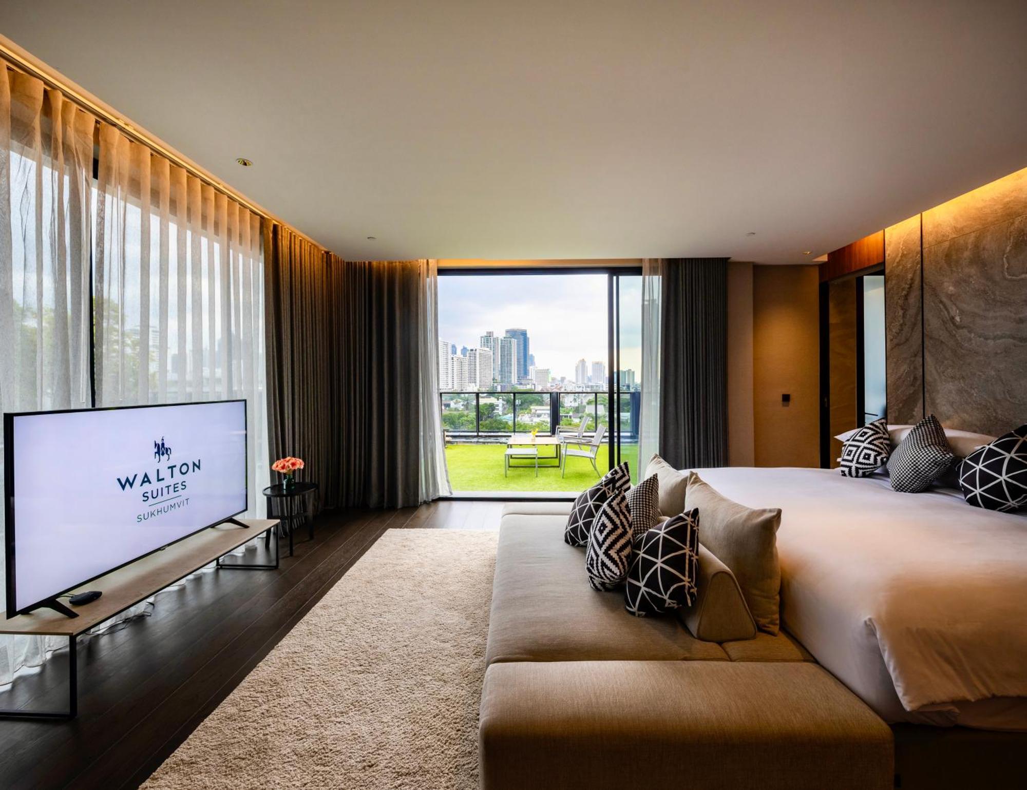 Walton Suites Sukhumvit Bangkok Exterior photo