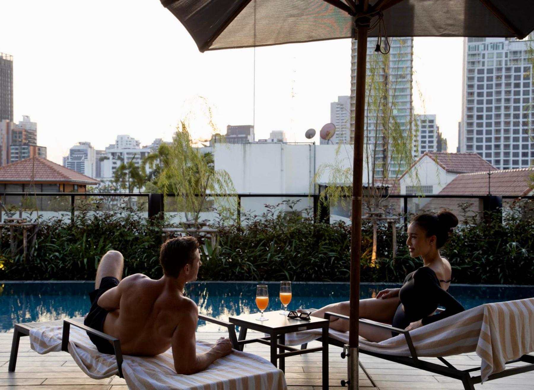 Walton Suites Sukhumvit Bangkok Exterior photo