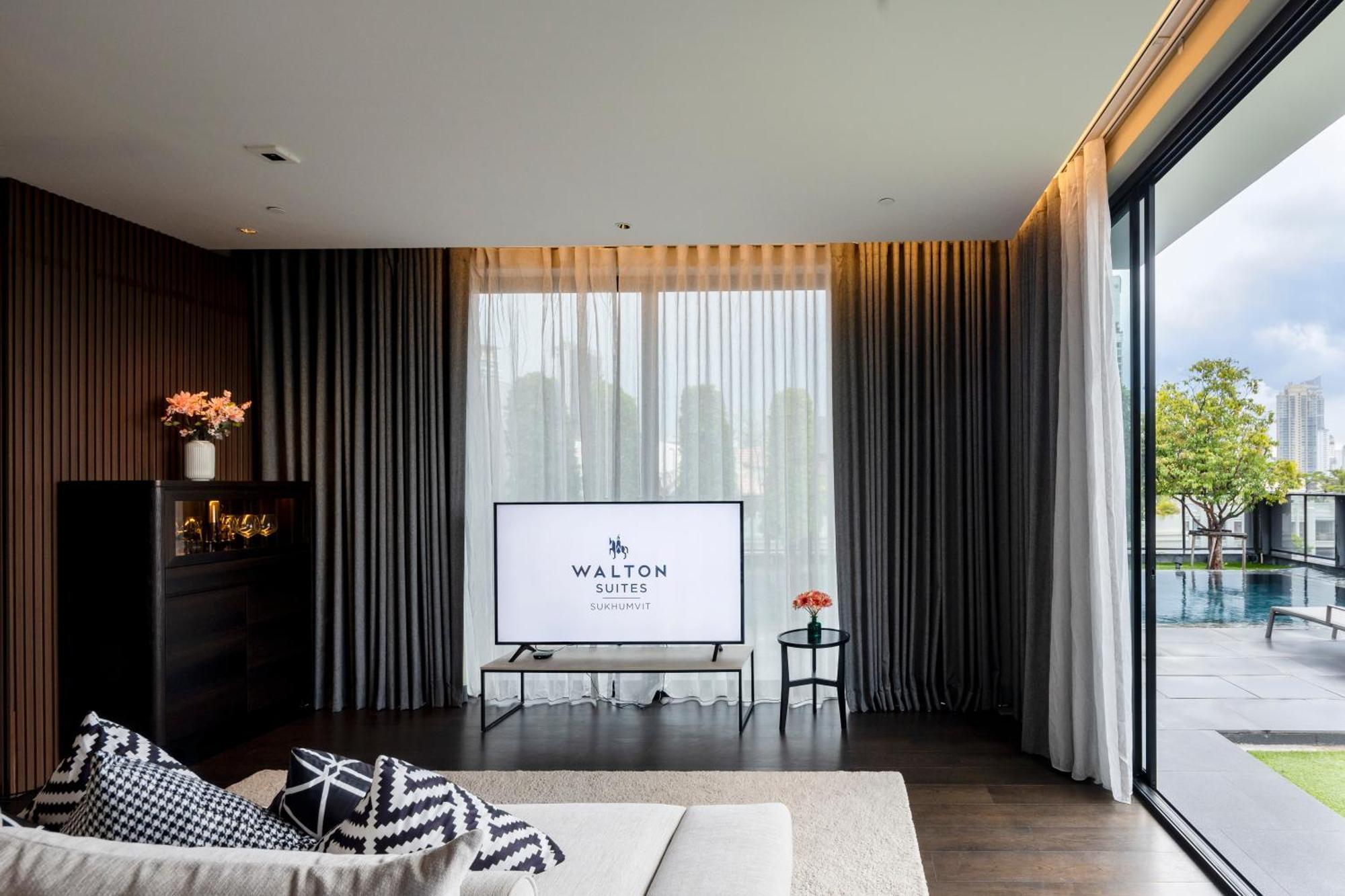 Walton Suites Sukhumvit Bangkok Exterior photo