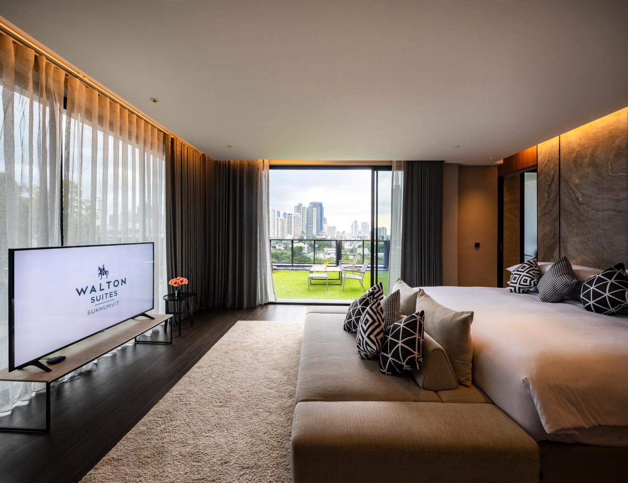 Walton Suites Sukhumvit Bangkok Exterior photo